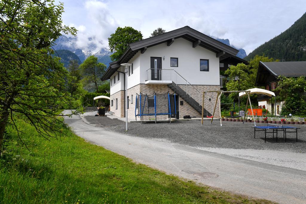 Haus Alpin Lofer Apartment Exterior photo